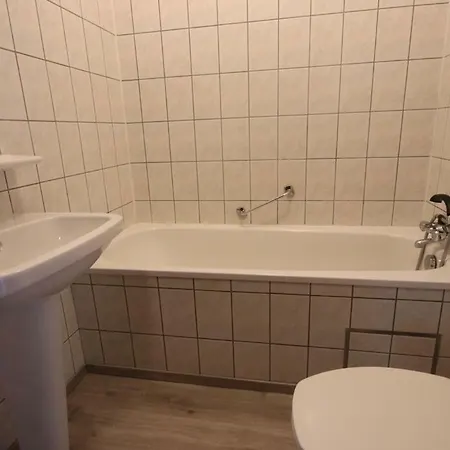 A La Chaire A Precher - Poupehan بيت للعطل *